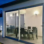 Serenity Azores - Casa Da Aldeia Feriehus